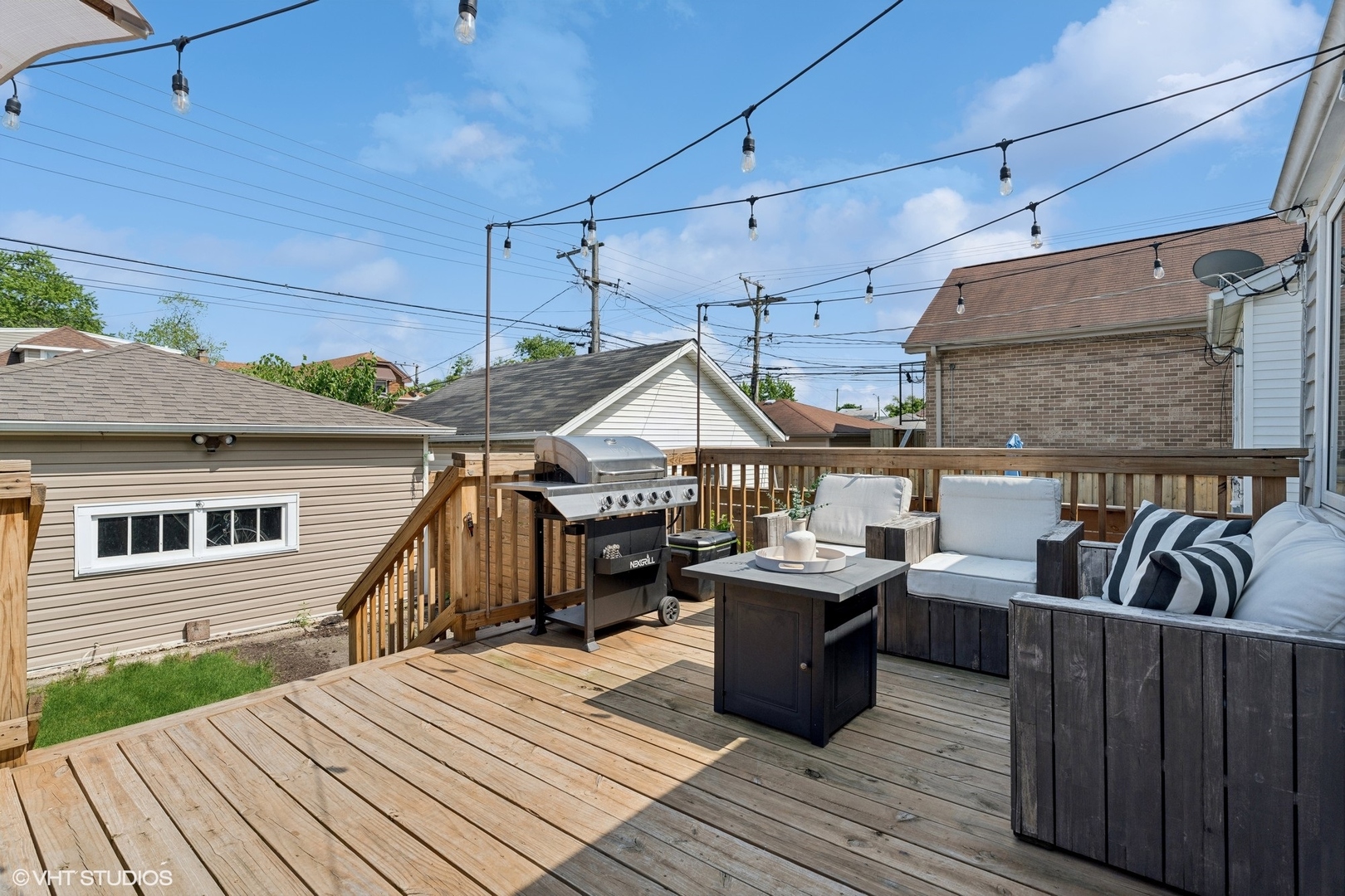 2819 North Rutherford Avenue Chicago, IL 60634 - Photo 25 of 28 a view of a roof deck