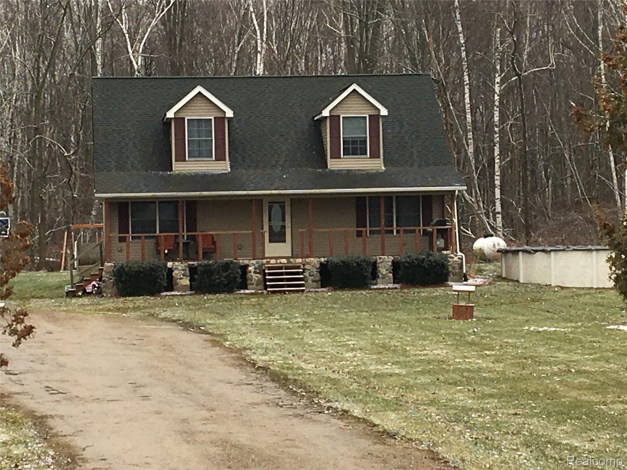 3360 North Sandusky Road Sandusky, MI 48471 - Photo 3 of 19 IMG_3721.JPG