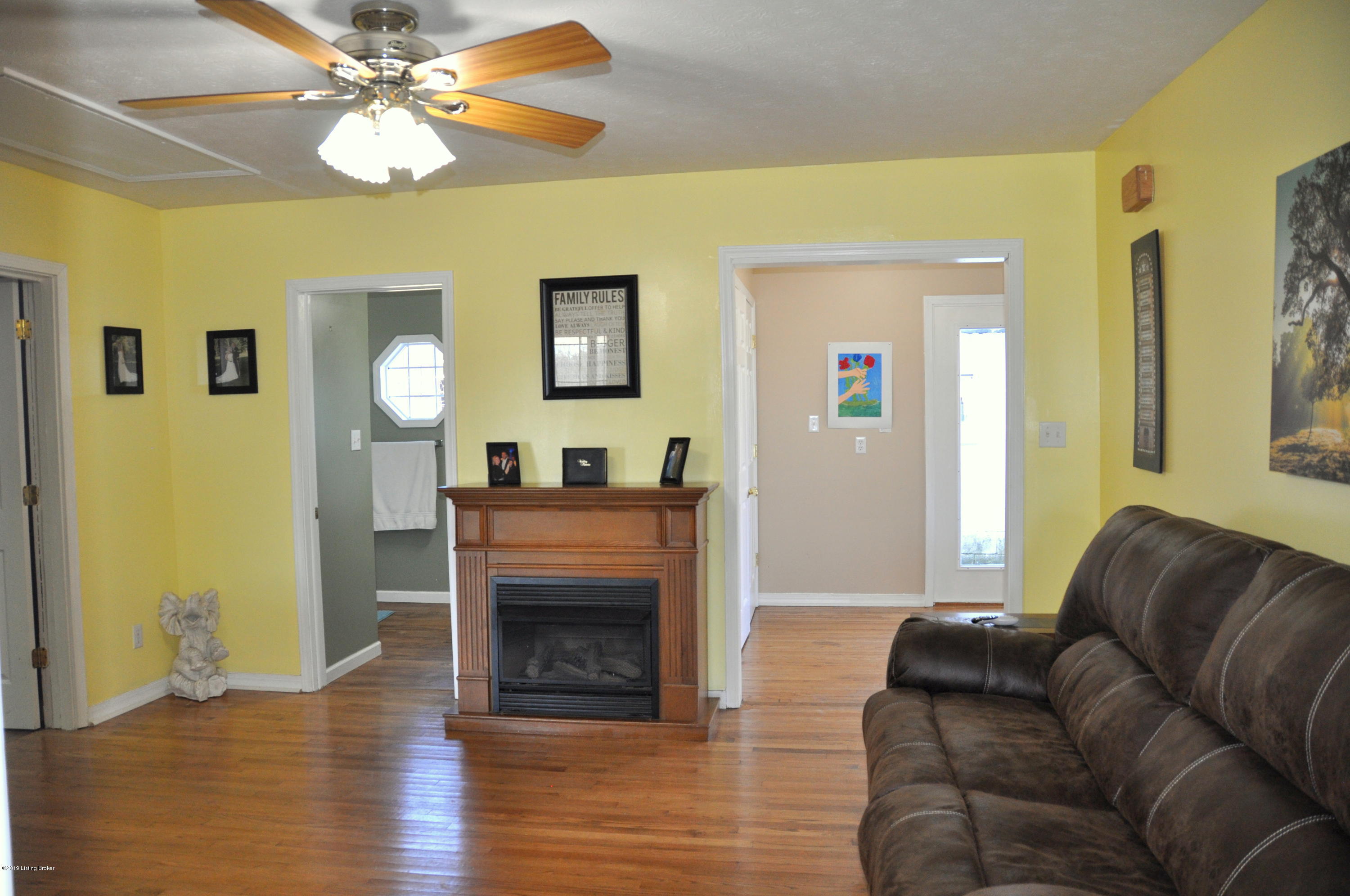 5286 Bethlehem Road Pleasureville, KY 40057 - Photo 14 of 35 DSC_0634