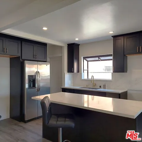 $975,000 | 3831 West 60th Street, Los Angeles, CA 90043