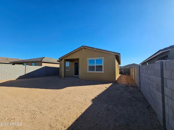 $1,850 | 21110 North Blue Agave Drive, Maricopa, AZ 85138