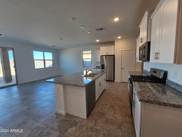 $1,850 | 21110 North Blue Agave Drive, Maricopa, AZ 85138
