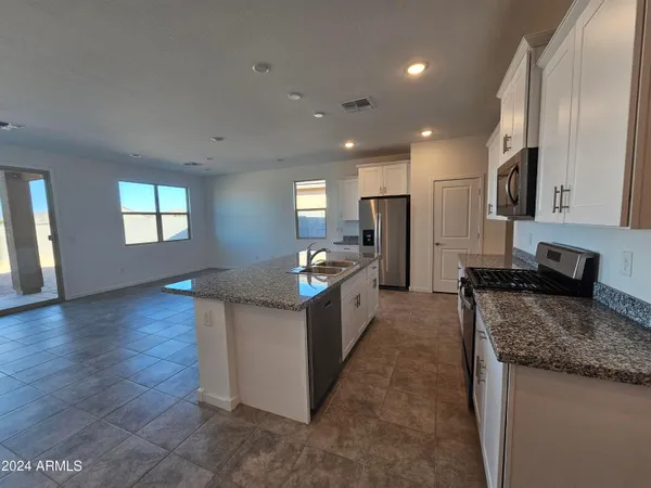 $1,850 | 21110 North Blue Agave Drive, Maricopa, AZ 85138