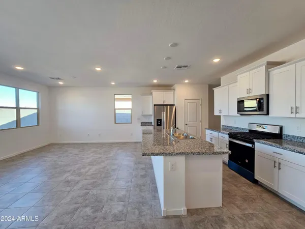 $1,850 | 21110 North Blue Agave Drive, Maricopa, AZ 85138