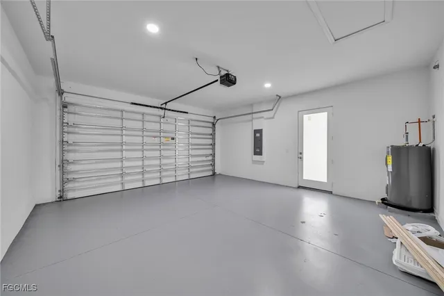 a view of house with backyard