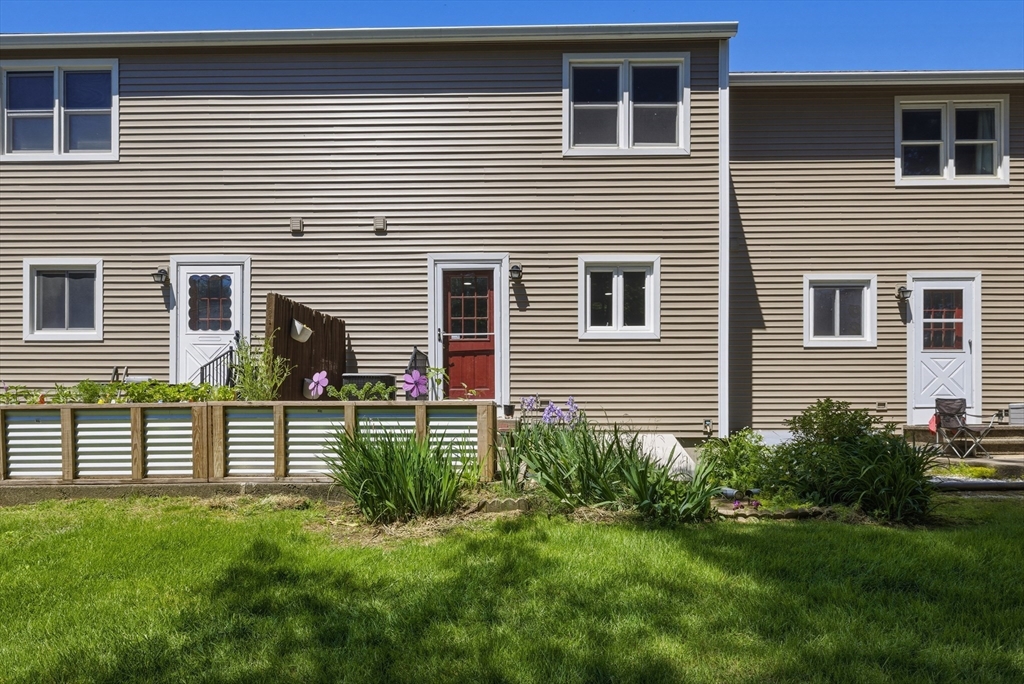 1430 Russell Road, Unit 28 Westfield, MA 01085 - Photo 25 of 27