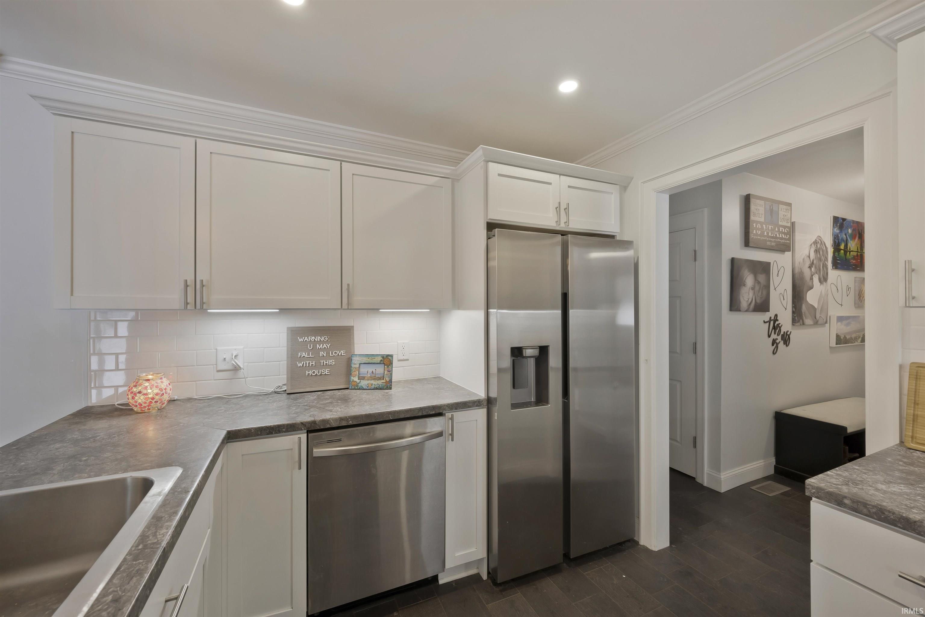 675 South Sled Run Santa Claus, IN 47579 - Photo 4 of 36