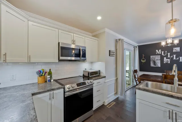 $289,900 | 675 South Sled Run, Santa Claus, IN 47579