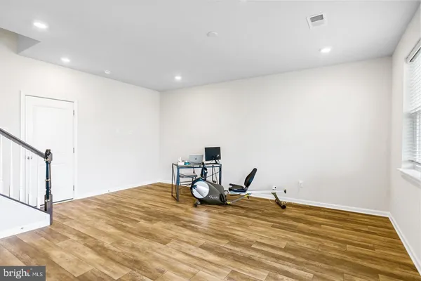 $3,650 | 18 Rome Way, Mount Laurel, NJ 08054