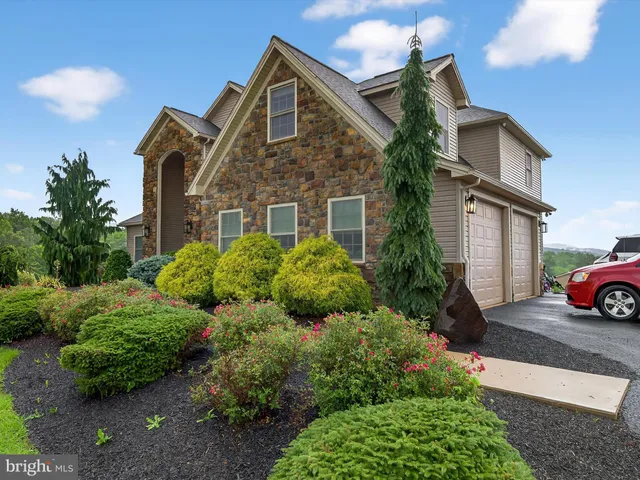 $755,000 | 13 Pheasant Hill Drive, Halifax, PA 17032
