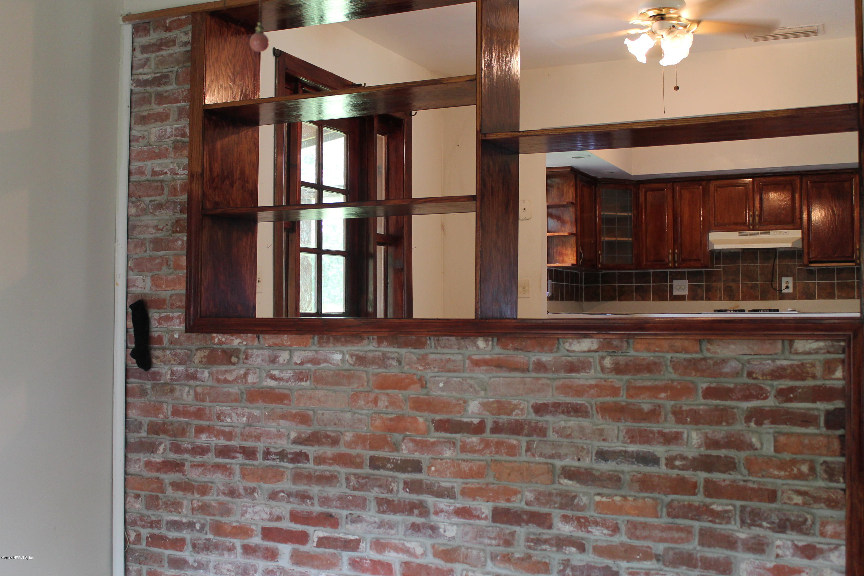 2712 Lorna Road Jacksonville, FL 32211 - Photo 9 of 30 a view of lobby with a hallway