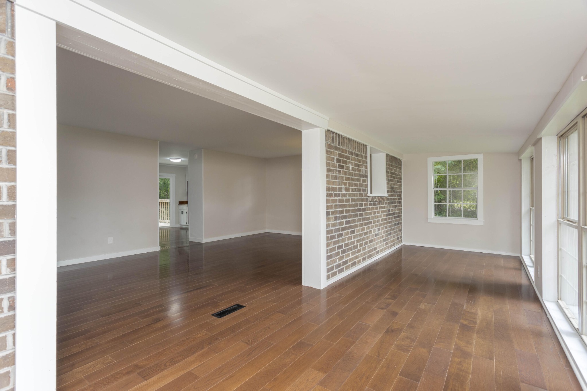 547 Van Davis Road Georgetown, TN 37336 - Photo 8 of 24