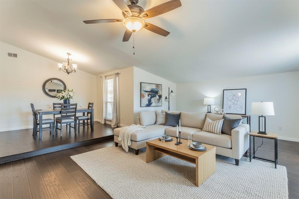5109 Reed Drive The Colony, TX 75056 - Photo 3 of 14 a living room with furniture