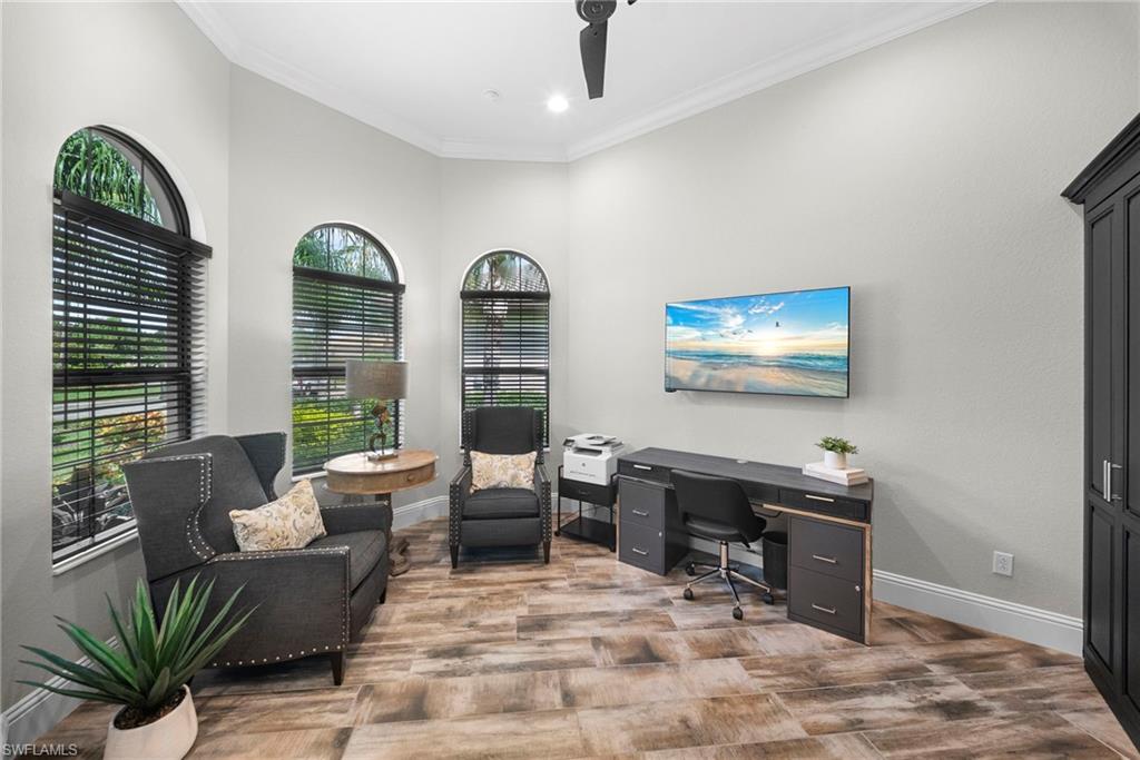 6502 Roma Way Naples, FL 34113 - Photo 11 of 45 Gallery Image 11