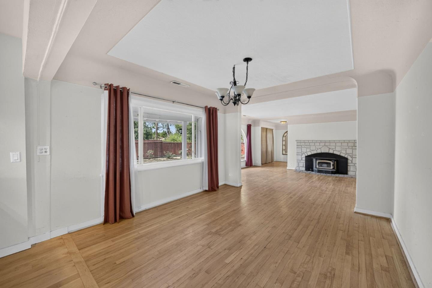 23889 Summit Road Los Gatos, CA 95033 - Photo 10 of 26 Gallery Image 10