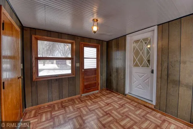 $424,900 | 2531 Mayfair Avenue, White Bear Lake, MN 55110