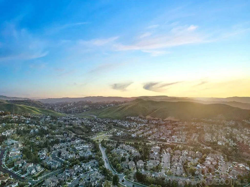 33 Tuscany Ladera Ranch, CA 92694 - Photo 28 of 50 view of mountains and valleys