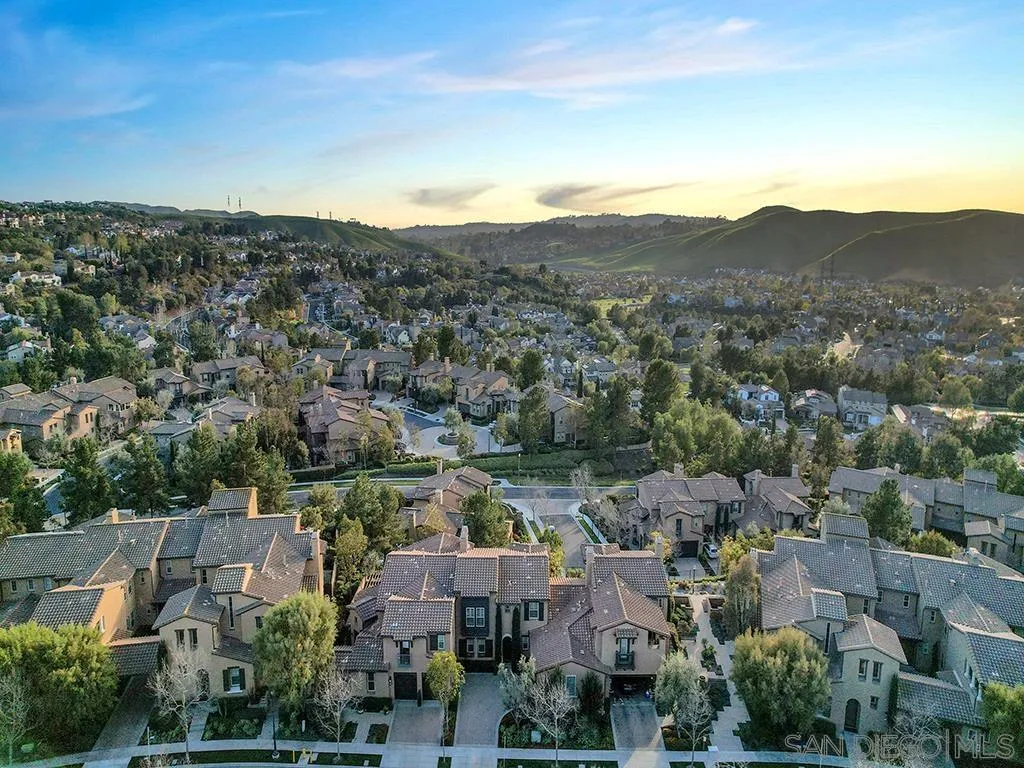 33 Tuscany Ladera Ranch, CA 92694 - Photo 29 of 50 an aerial view of residential houses with outdoor space and trees