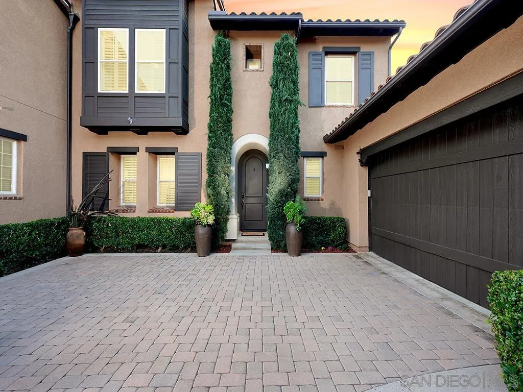 33 Tuscany Ladera Ranch, CA 92694 - Photo 44 of 50 a front view of a house with garden