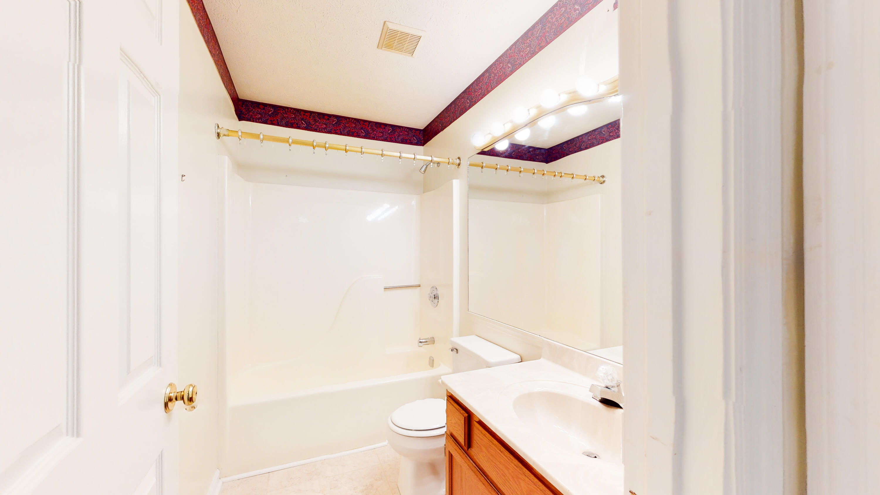 620 Hunters Ridge Road Versailles, KY 40383 - Photo 13 of 25 620-Hunters-Ridge-Dr-10122022_163212