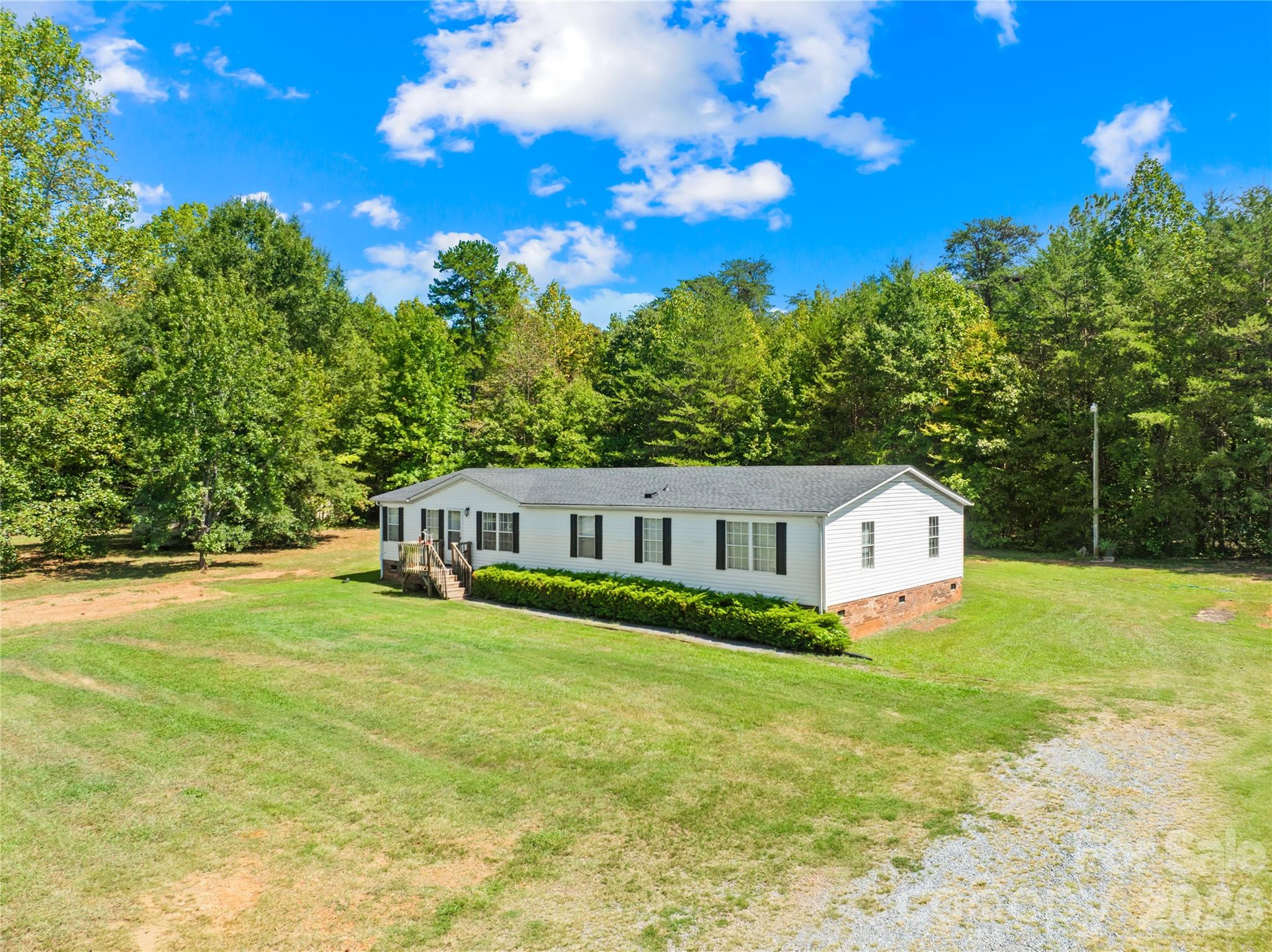 506 Salem Church Road Maiden, NC 28650 - Photo 4 of 31 Gallery Image 4