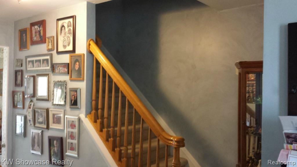 42928 Arlington Road Canton, MI 48187 - Photo 25 of 34 20140318_092804.jpg