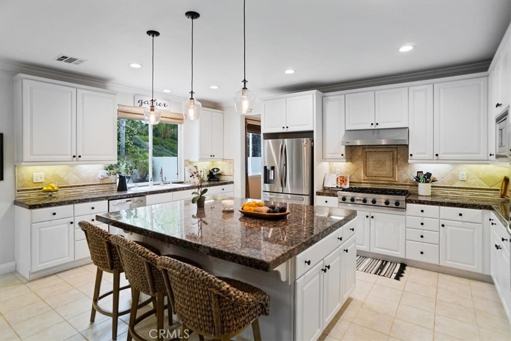 26511 Brooks Circle Stevenson Ranch, CA 91381 - Photo 12 of 55