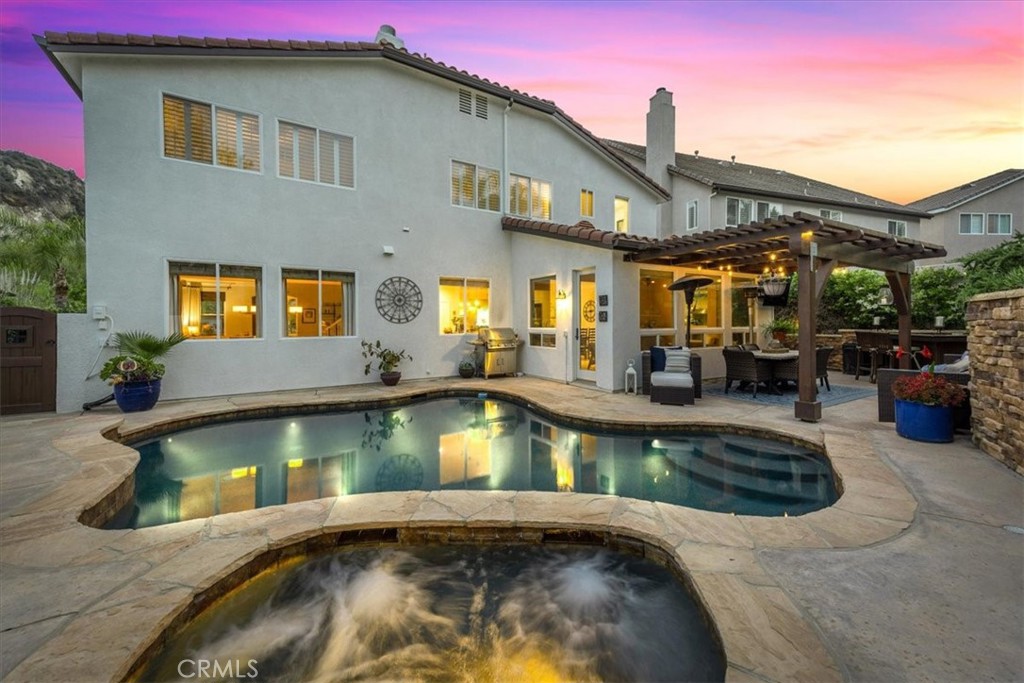 26511 Brooks Circle Stevenson Ranch, CA 91381 - Photo 3 of 55