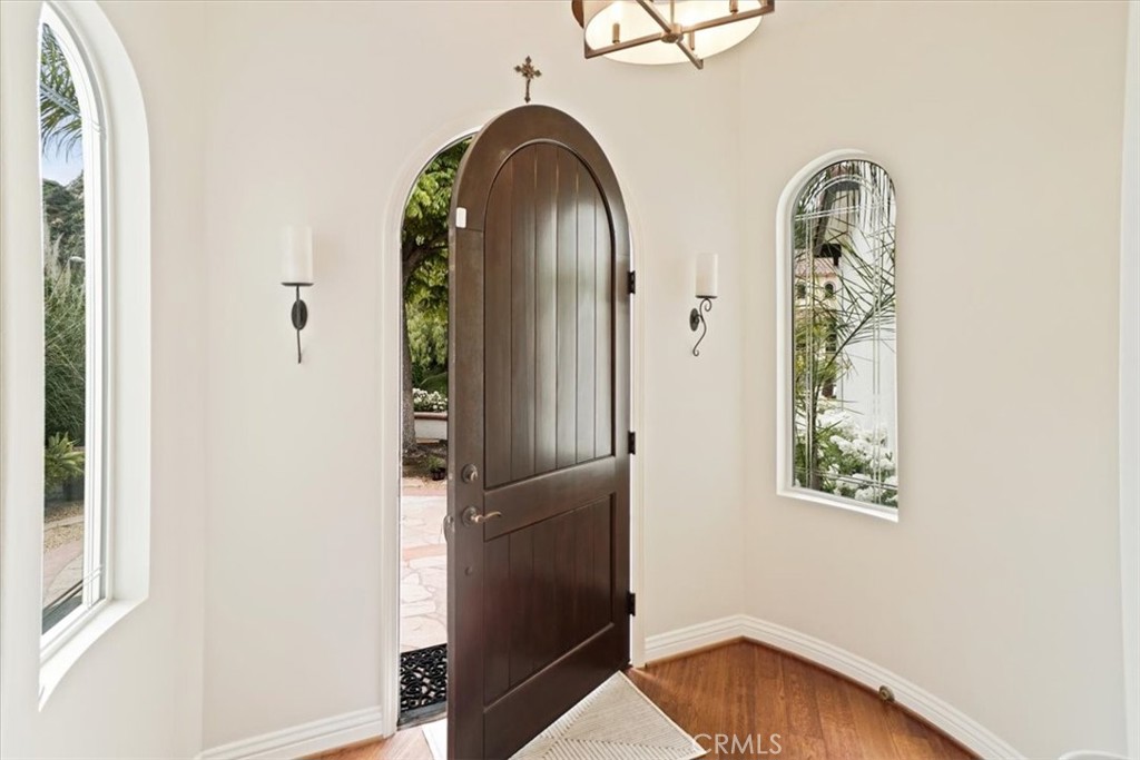 26511 Brooks Circle Stevenson Ranch, CA 91381 - Photo 5 of 55