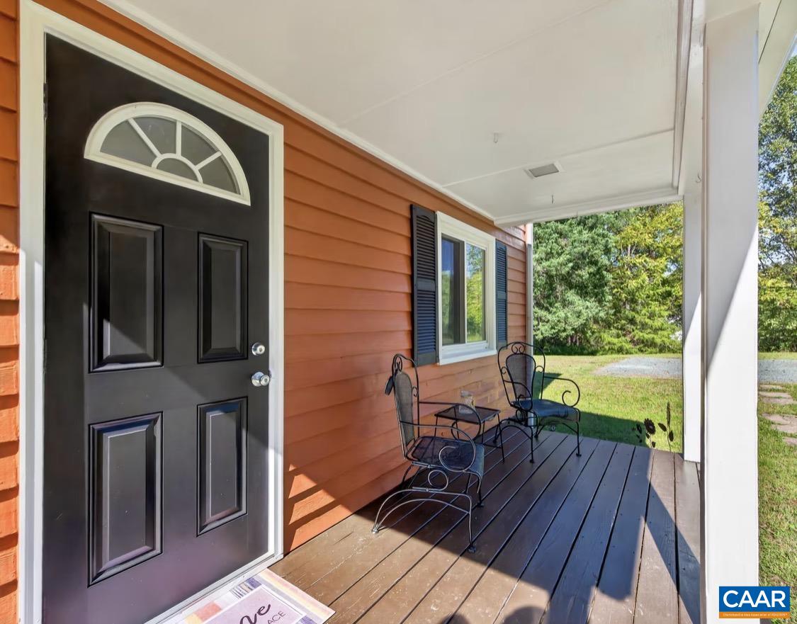 5512 Secretarys Sand Road Esmont, VA 22937 - Photo 3 of 30 Front porch