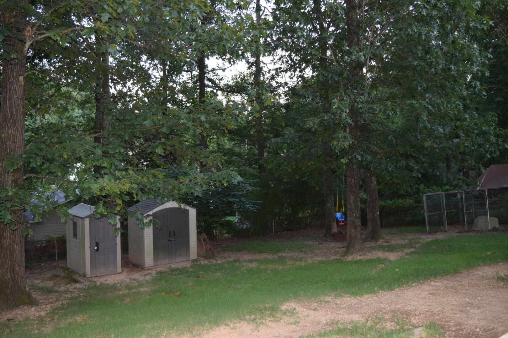 8426 West Crabtree Road Hixson, TN 37343 - Photo 21 of 21 large backyard space