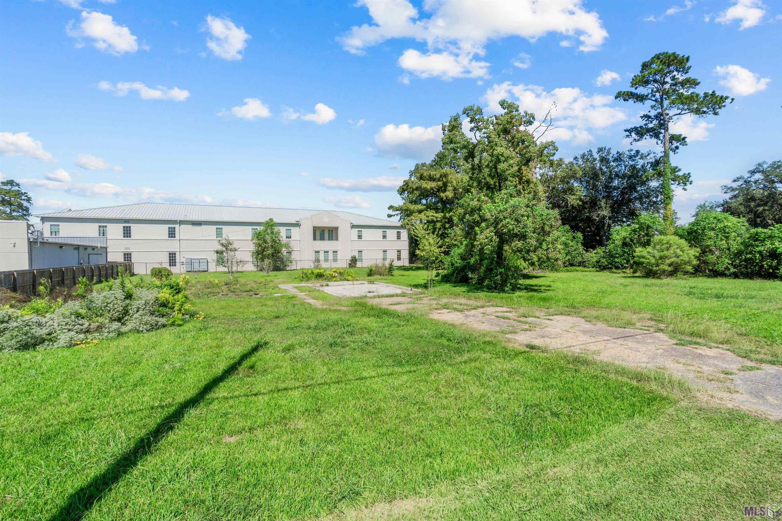 37024 Highway 74 Geismar, LA 70734 - Photo 2 of 6