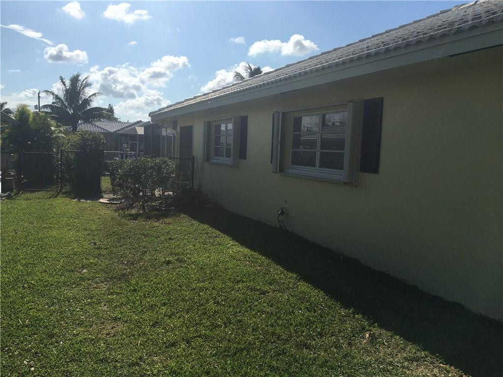 1195 Pepperridge Terrace Boca Raton, FL 33486 - Photo 33 of 39 Photo 33