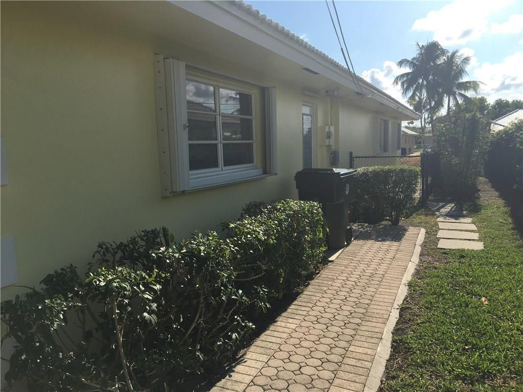 1195 Pepperridge Terrace Boca Raton, FL 33486 - Photo 35 of 39 Photo 35