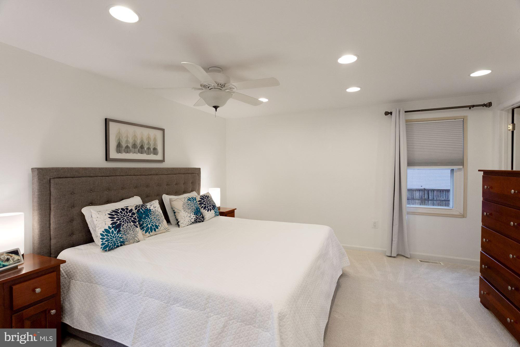 9538 Burning Branch Road Burke, VA 22015 - Photo 12 of 33 Space for King Bed
