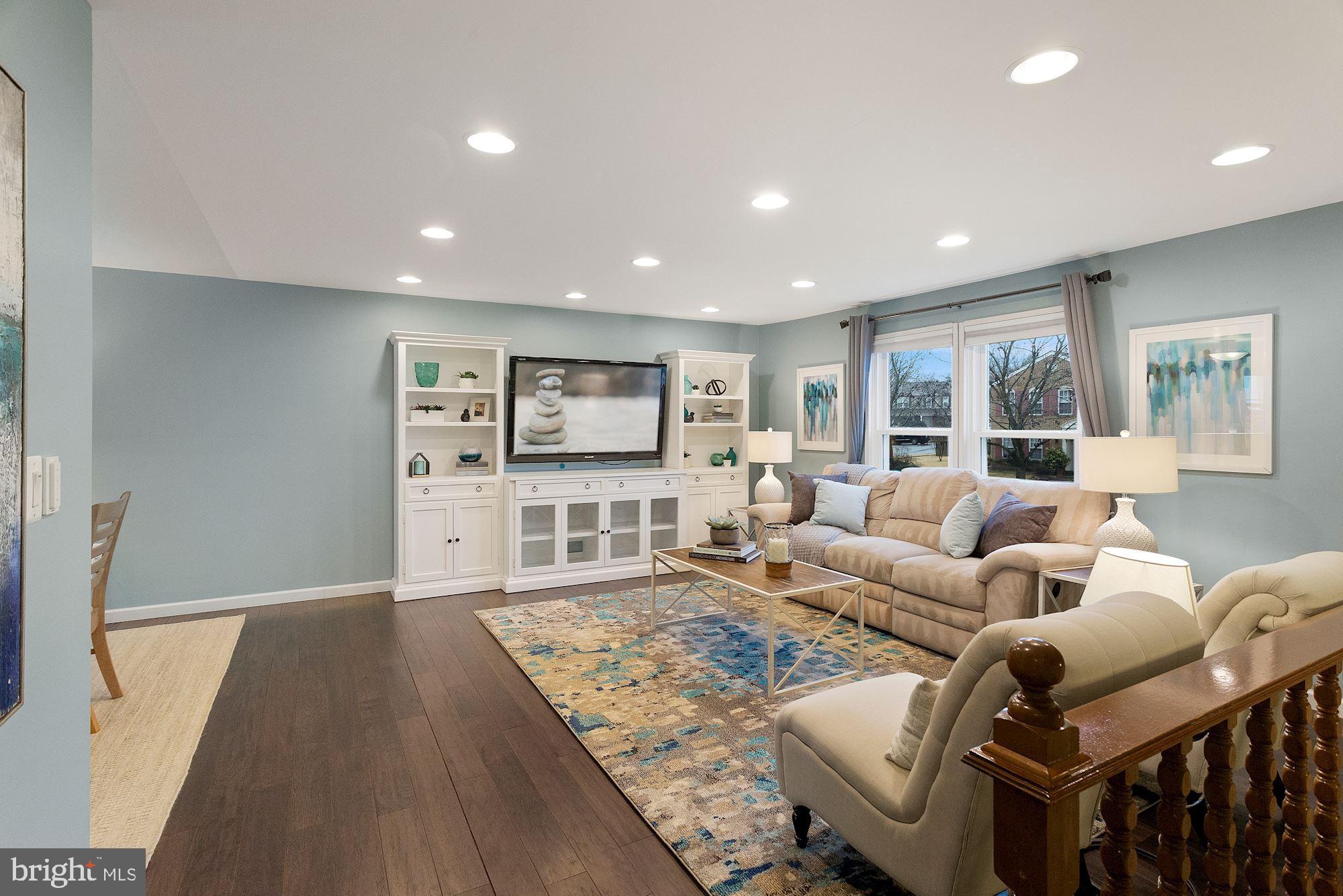 9538 Burning Branch Road Burke, VA 22015 - Photo 4 of 33 New Floors