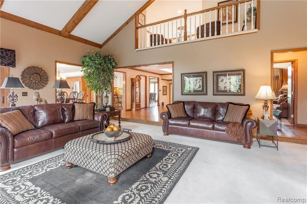 1110 Ridgeway Drive Rochester, MI 48307 - Photo 12 of 44