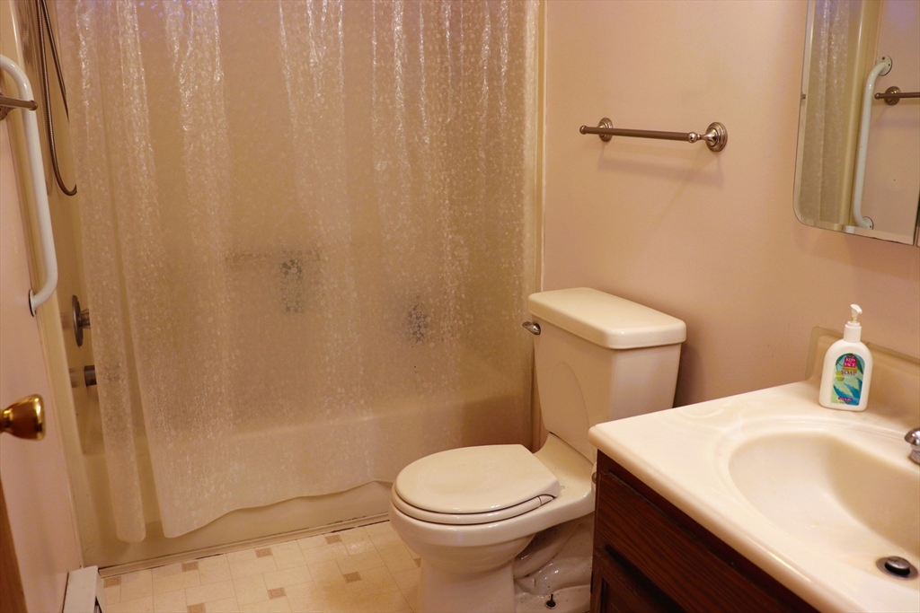 18 Allison Road, Unit 18 Northborough, MA 01532 - Photo 11 of 21 Gallery Image 11