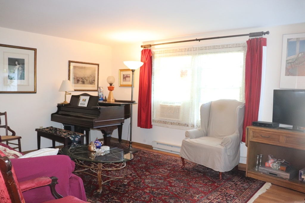 18 Allison Road, Unit 18 Northborough, MA 01532 - Photo 9 of 21 Gallery Image 9