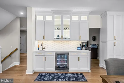 $1,350,000 | 5 Somerton Square, Medford, NJ 08055