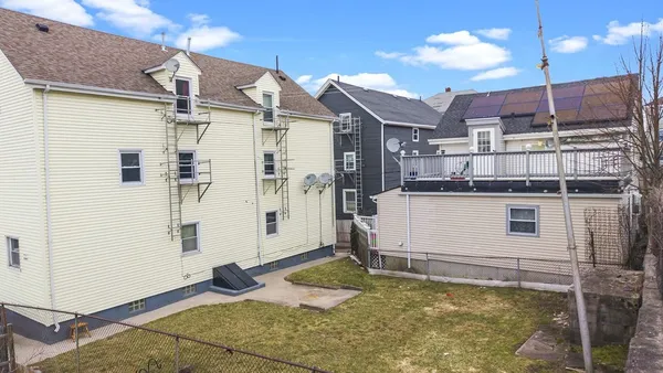 $925,000 | 173 County Street, Fall River, MA 02723