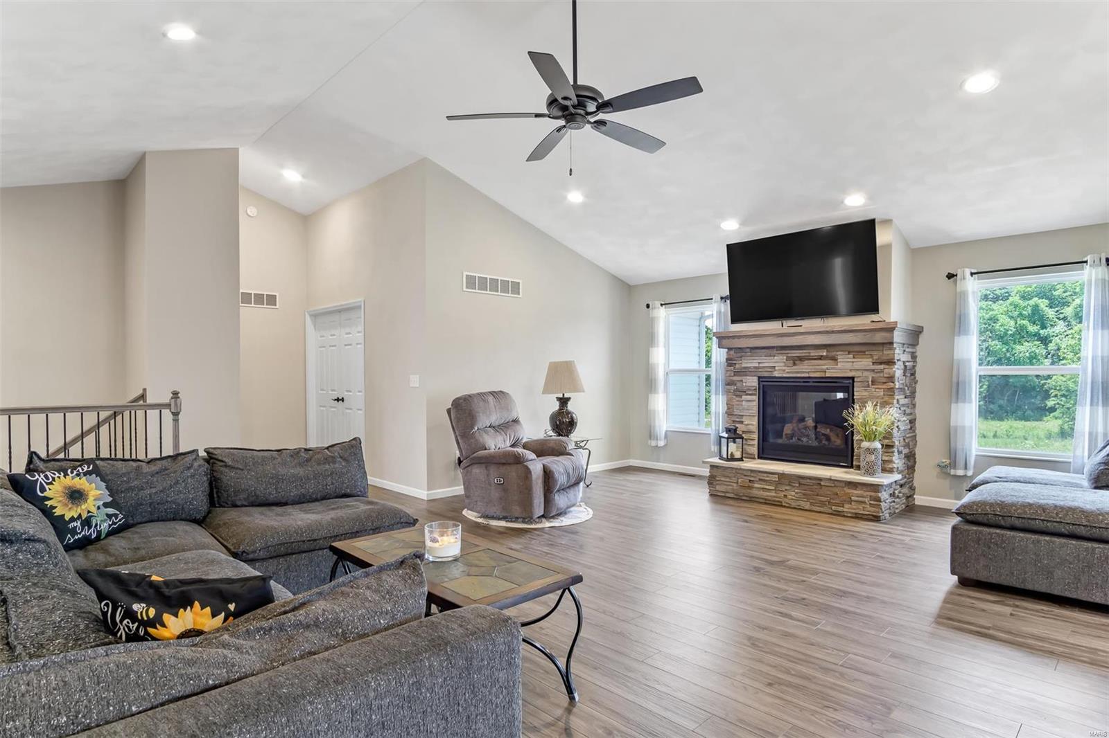 708 Prairie Place Waterloo, IL 62298 - Photo 8 of 34 Gallery Image 8