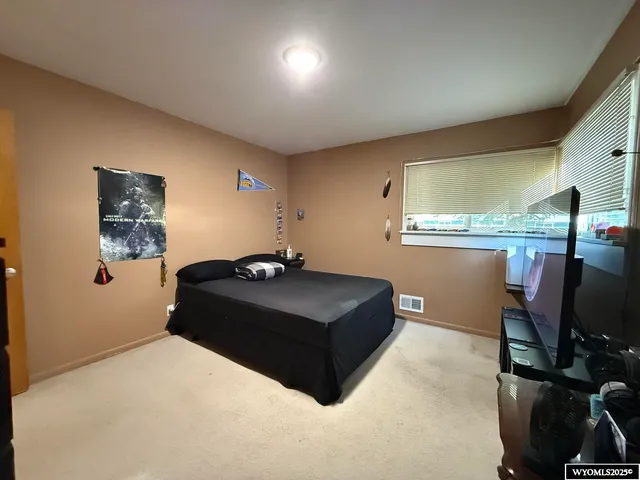 $240,000 | 1104 Big Horn Drive, Riverton, WY 82501