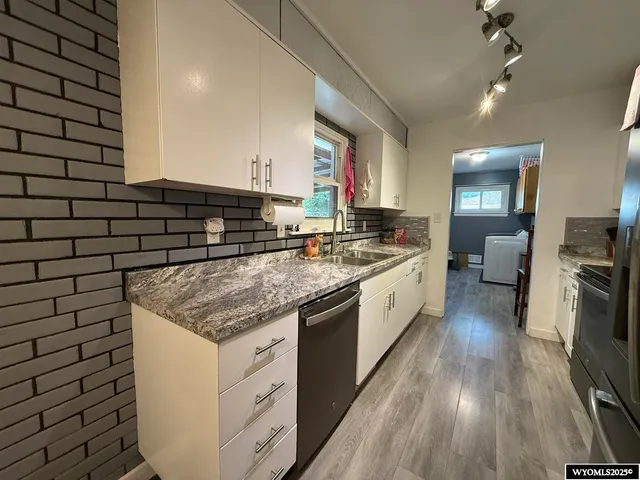 $240,000 | 1104 Big Horn Drive, Riverton, WY 82501