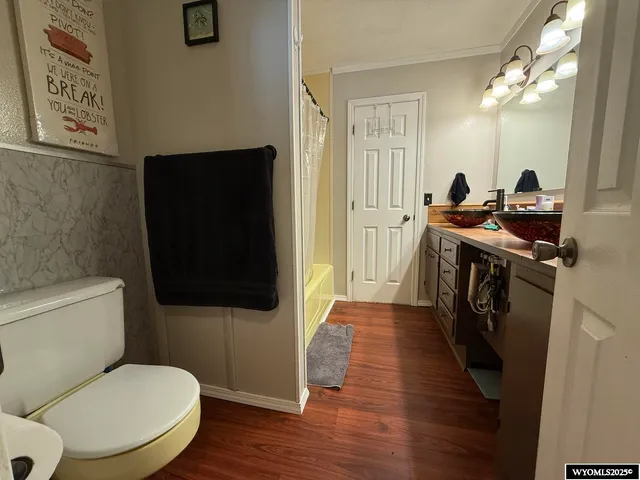 $240,000 | 1104 Big Horn Drive, Riverton, WY 82501