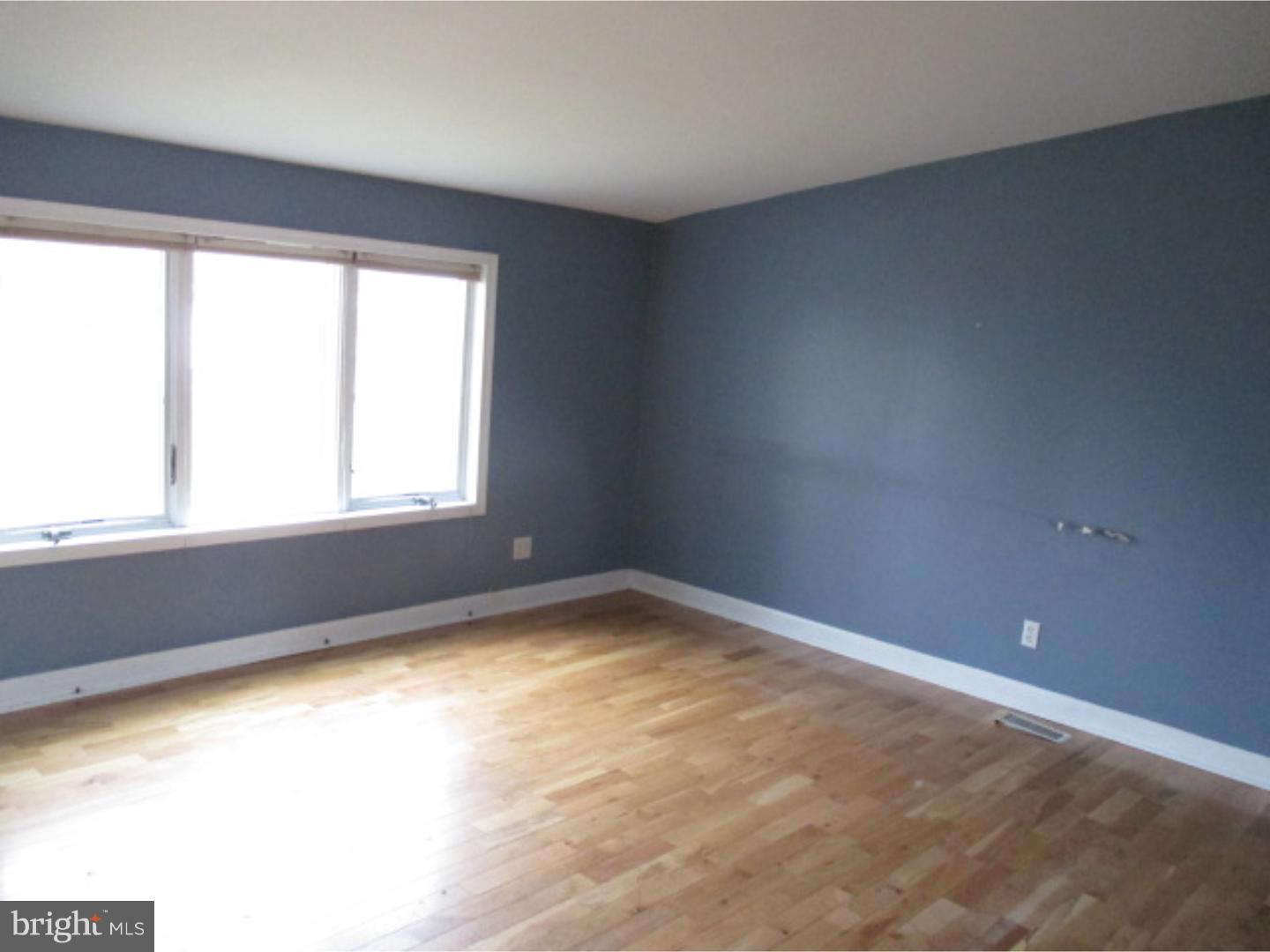 134 Michigan Road Pennsville, NJ 08070 - Photo 3 of 16