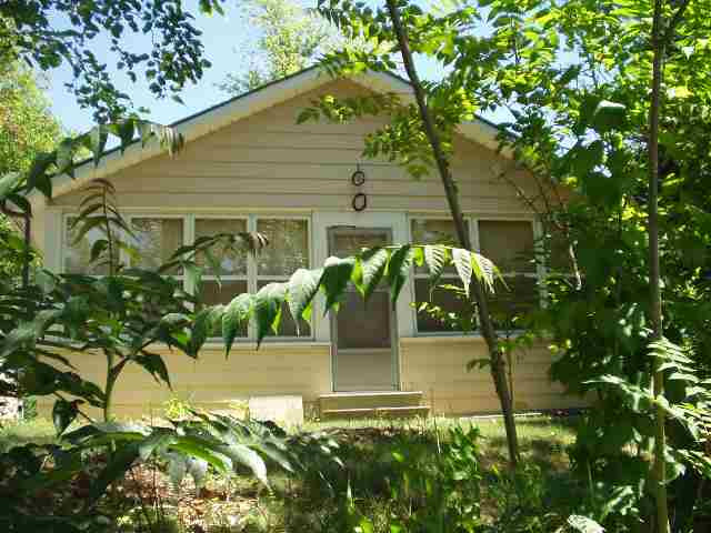 6011 Wolf Lake Road Jackson, MI 49201 - Photo 3 of 11 Photo 3