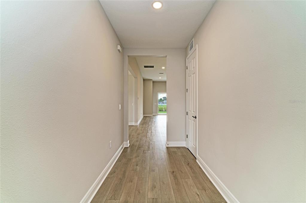13125 Long Valley Cir Spring Hill Spring Hill, FL 34609 - Photo 10 of 34