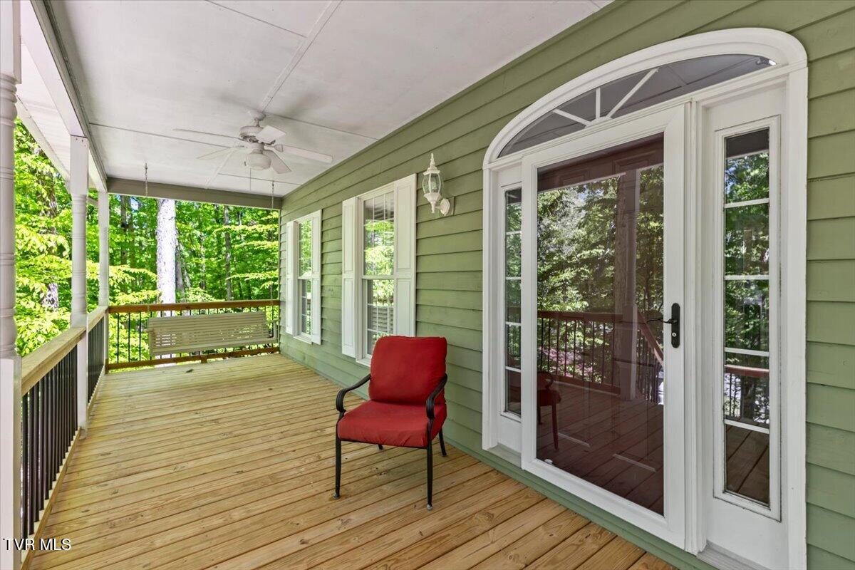 1 Deercreek Drive Kingsport, TN 37660 - Photo 7 of 58 08-128A6692