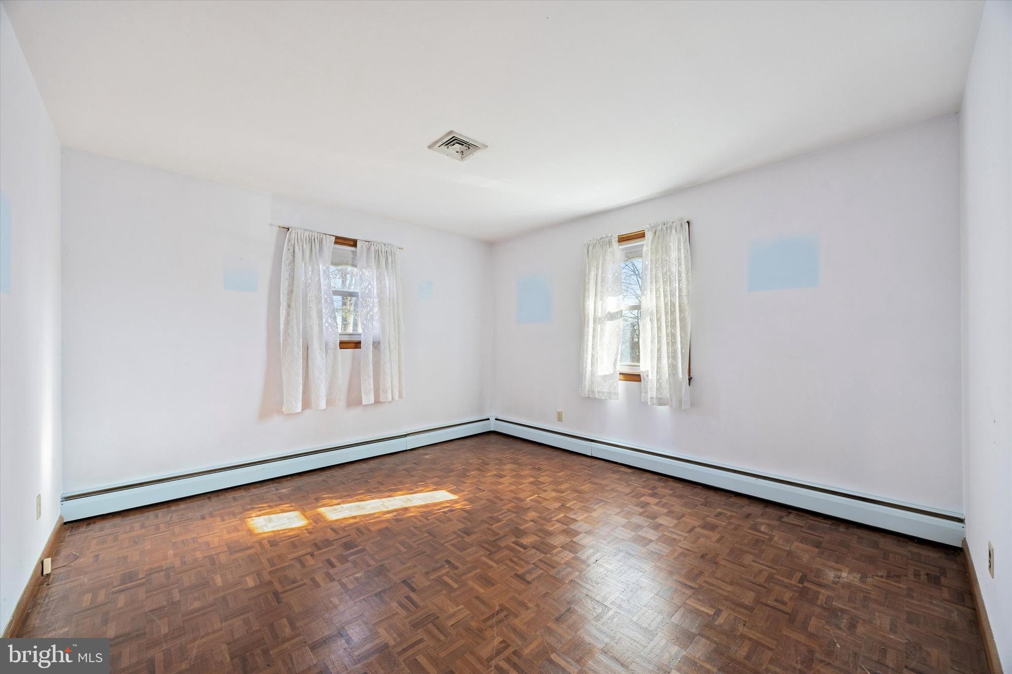 913 Woodside Avenue Secane, PA 19018 - Photo 15 of 25